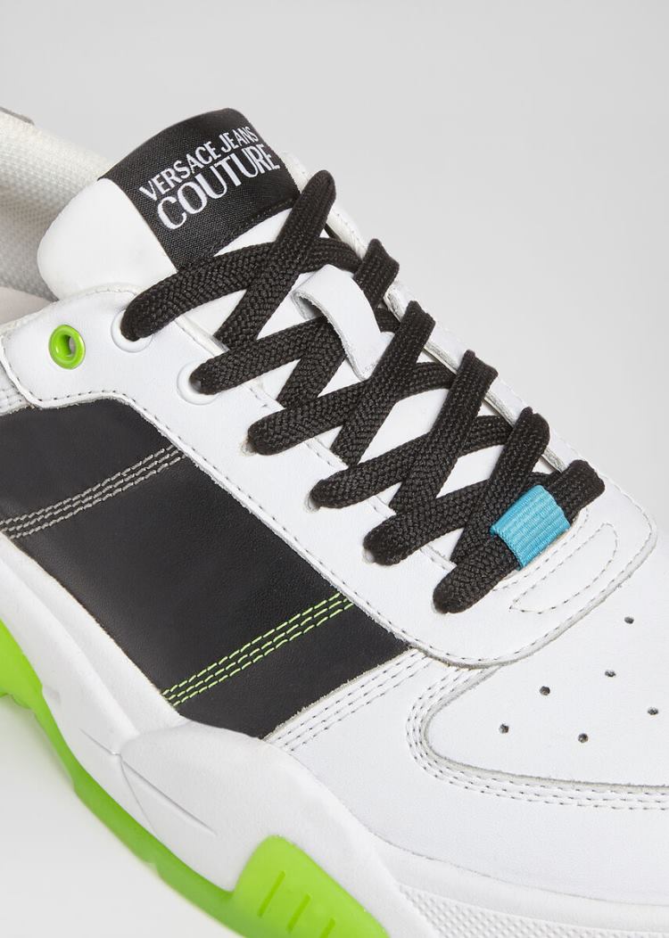 Trampki Jeans Couture Versace Jeans Couture Logo Low Top Trainers Białe | 78EPJHCVJ